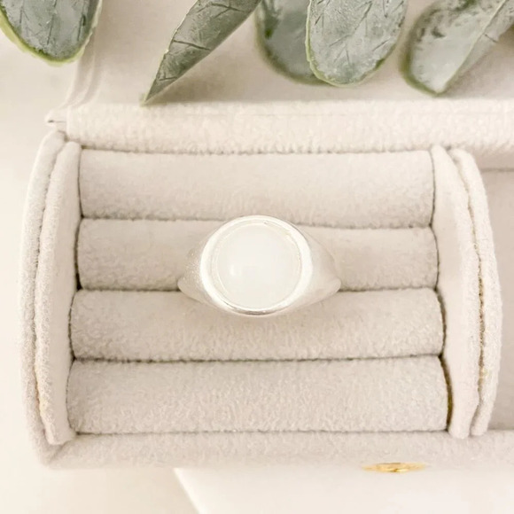 925 Sterling Silver Chunky Ring Oval Dome Ring Statement Ring Brushed Ring - Picture 4 of 10